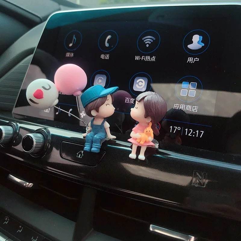 Romantic Figurines Valentine Couples Car Decoration - Autoxmatch